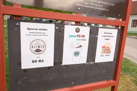 Otevřené sklepy Perná 2017 — fotografie 118