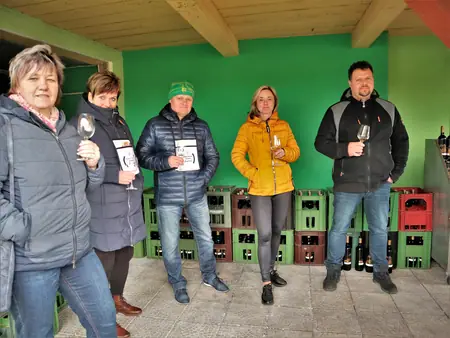 Otevřené sklepy Perná 2022 — fotografie 68