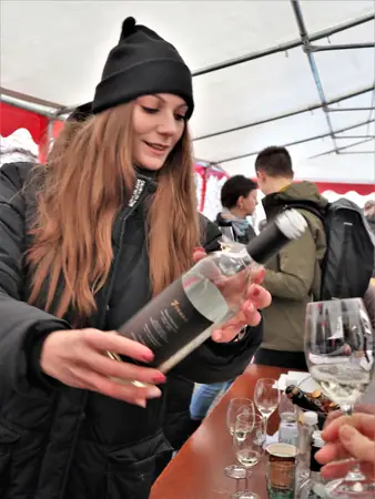 Otevřené sklepy Perná 2023 — fotografie 33