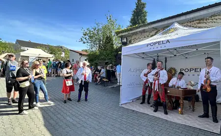 Otevřené sklepy Perná 2024 — fotografie 120